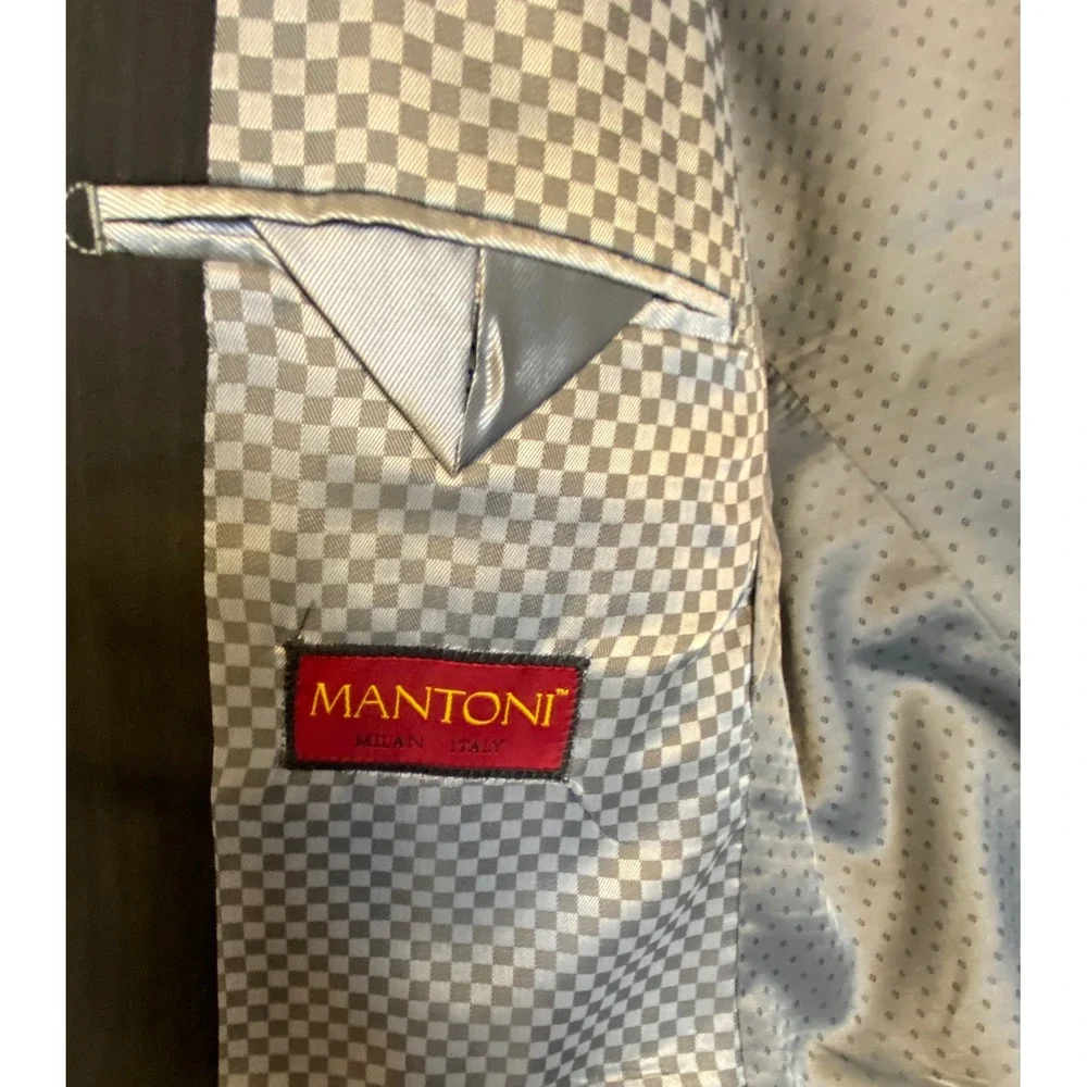 Mantoni Milan Italy Mens Suit 42R 36W Charcoal Grey Pinstripe Super 140s Wool‎